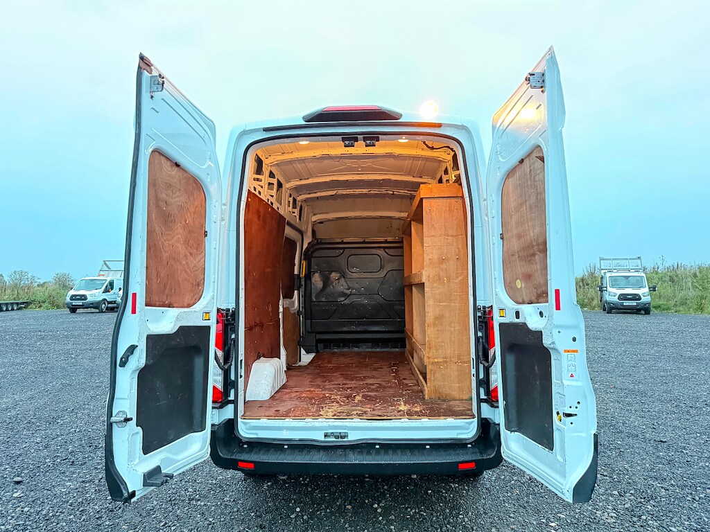Used Ford Transit 2021 for sale - 76351106: Photo 9