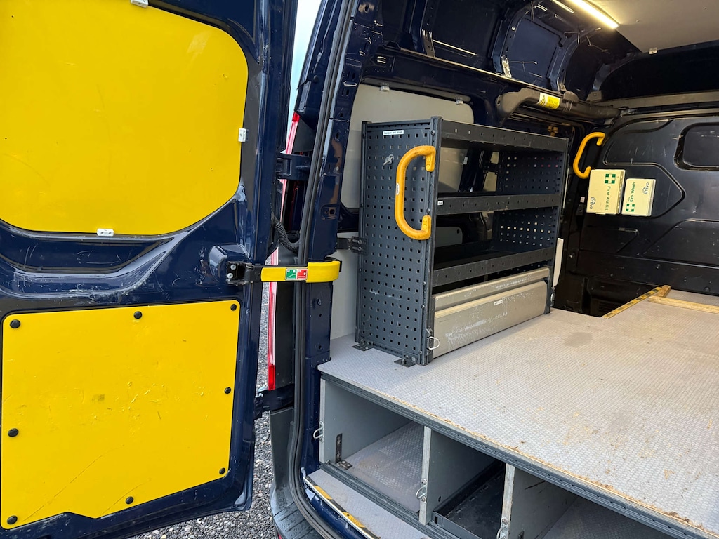 Used Ford Transit Custom 2015 for sale - 77347601: Photo 15