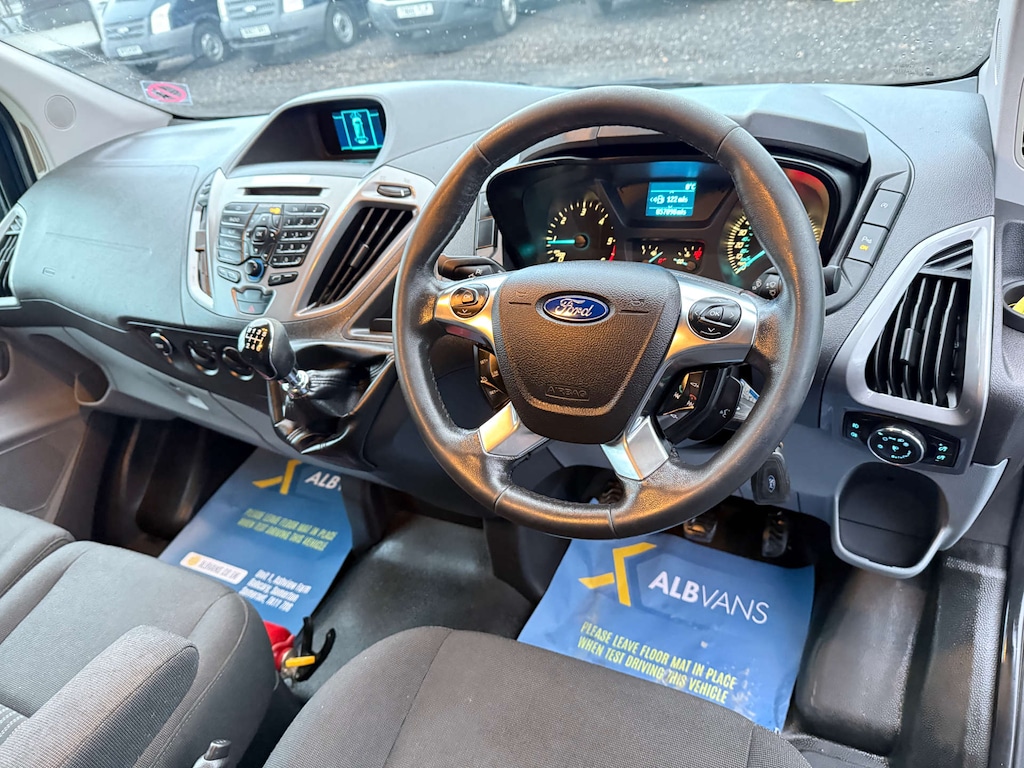 Used Ford Transit Custom 2015 for sale - 77347601: Photo 24