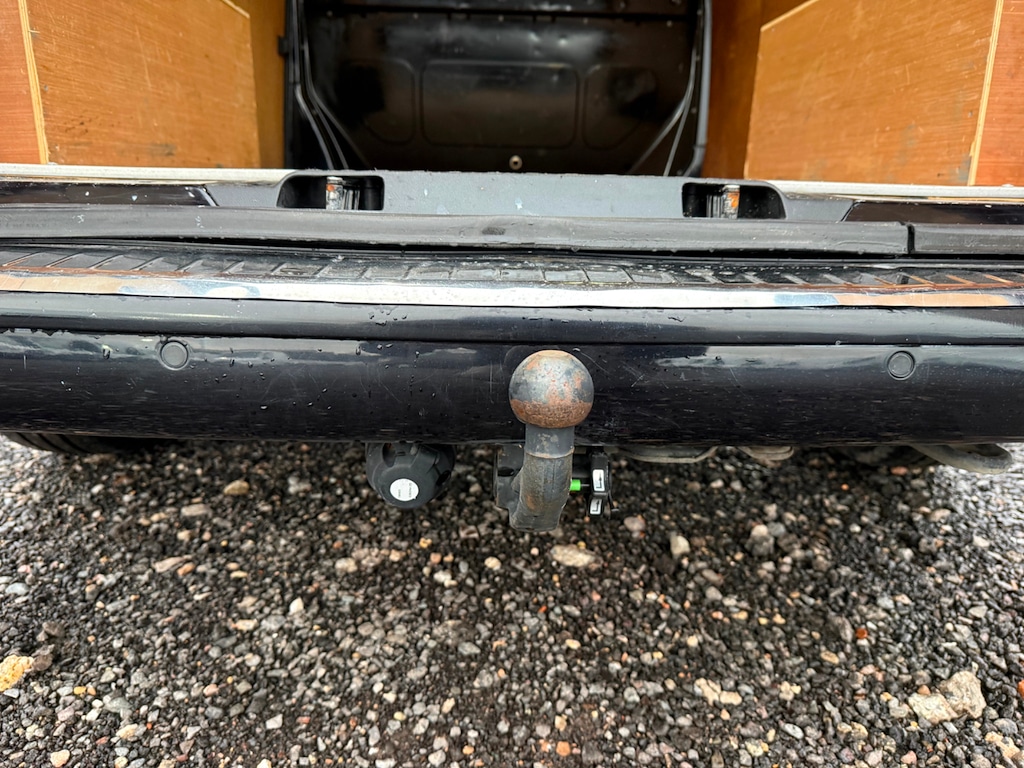 Used Volkswagen Transporter 2018 for sale - 77627842: Photo 12