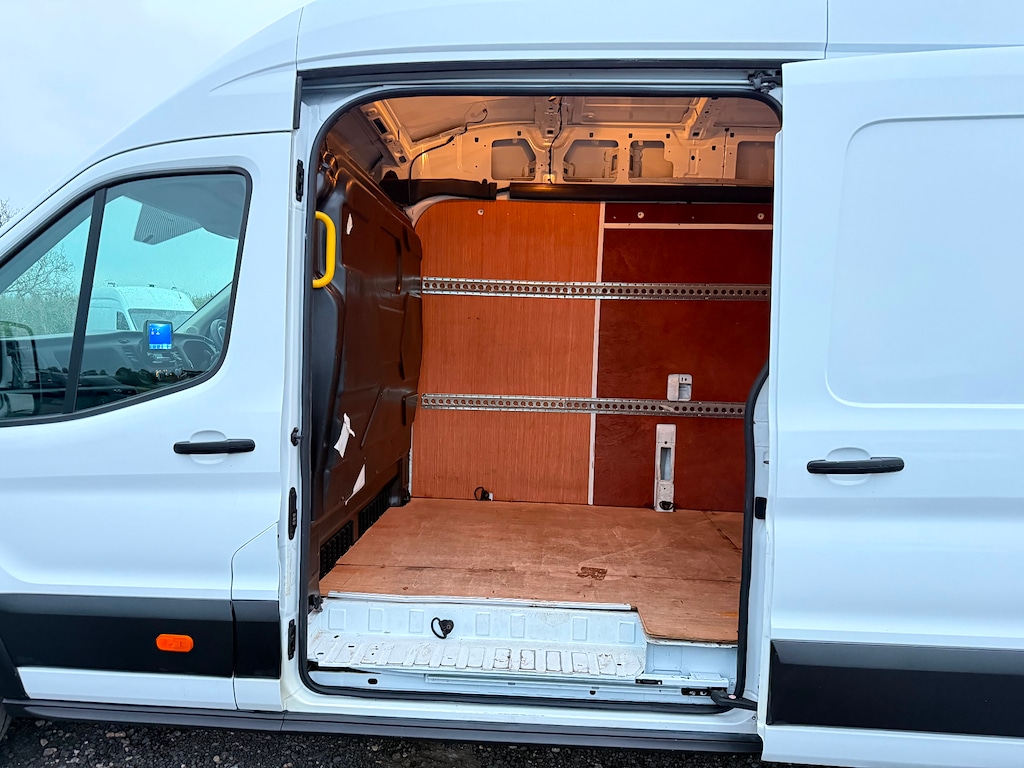 Used Ford Transit 2021 for sale - 76316947: Photo 11