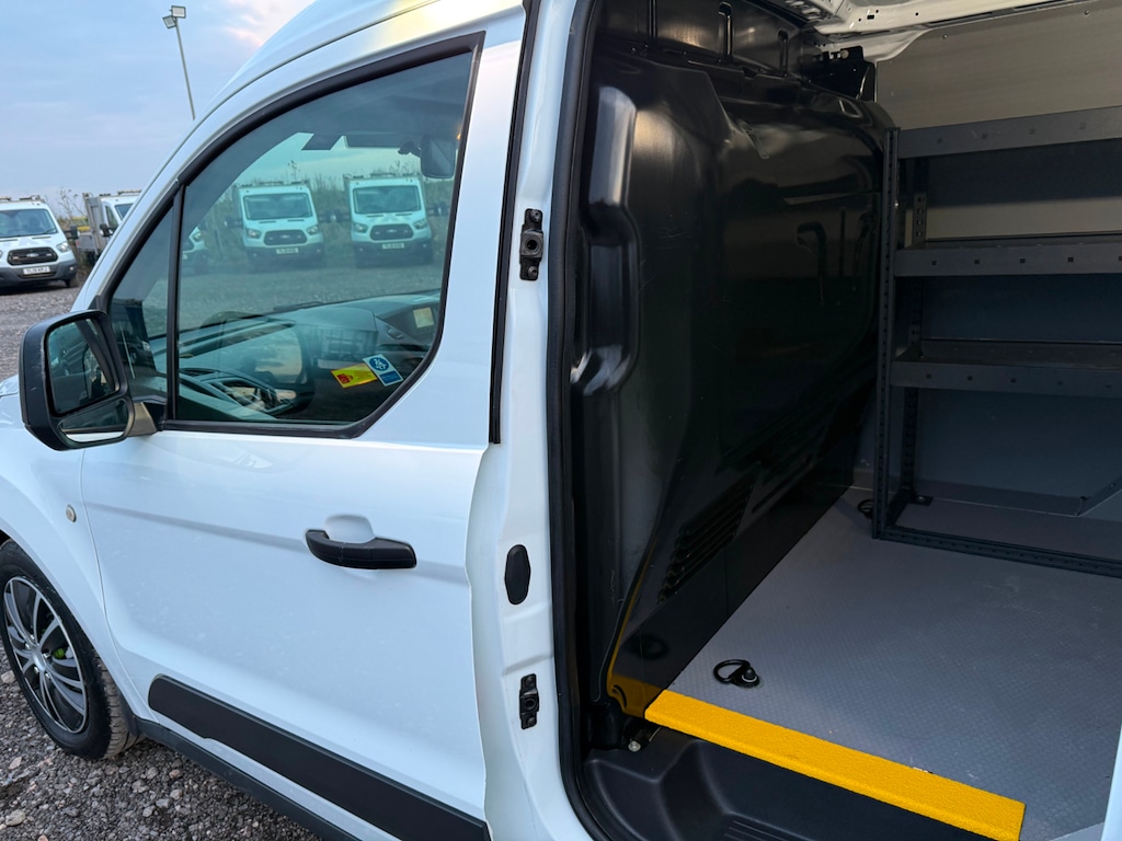 Used Ford Transit Connect 2018 for sale - 77771493: Photo 17