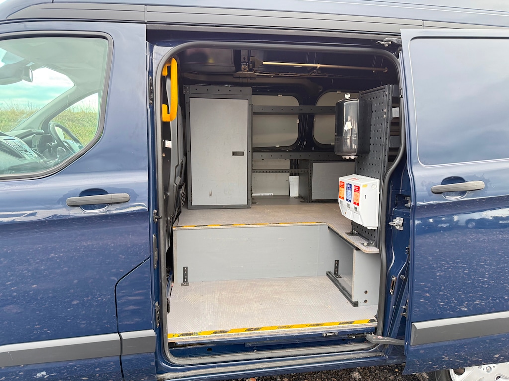 Used Ford Transit Custom 2015 for sale - 77552615: Photo 17