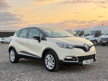 Used Renault Captur 2016 for sale - 75571240: Photo