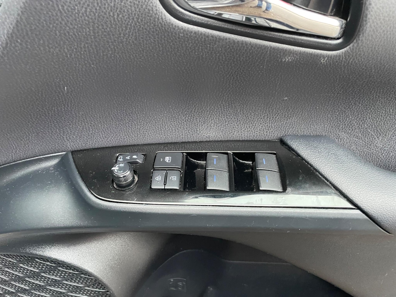 Used Toyota Prius 2020 for sale - 77574438: Photo 22