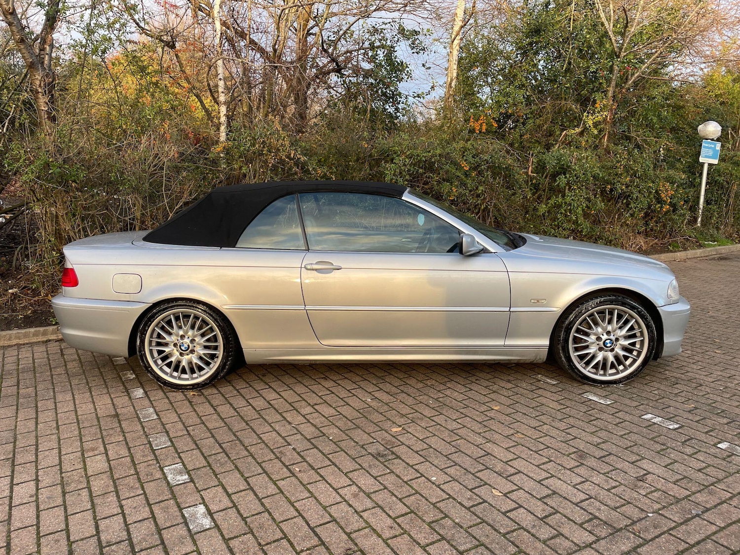 Used BMW 3 Series 2001 for sale - 77016656: Photo 2