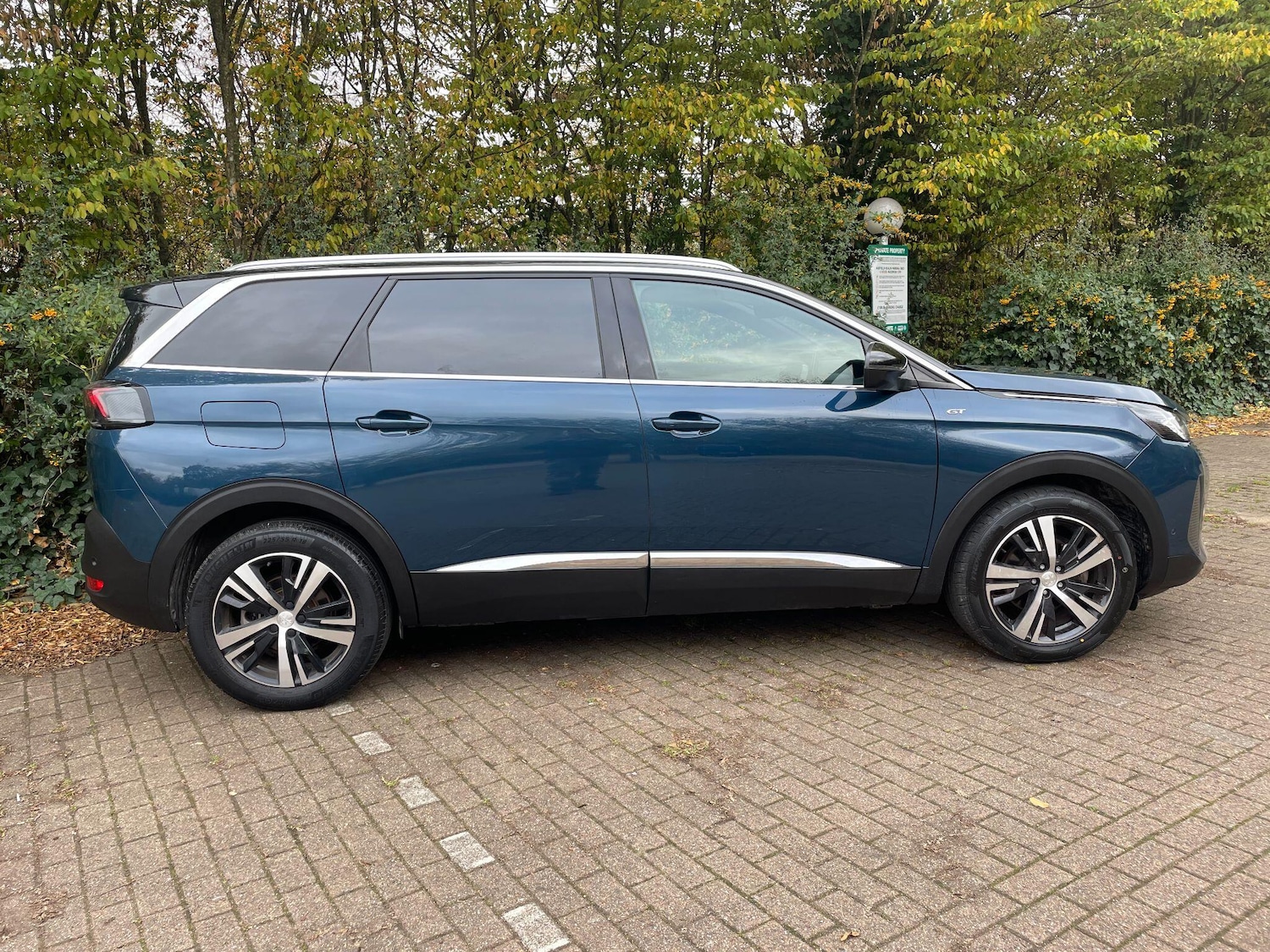 Used Peugeot 5008 2023 for sale - 76456795: Photo 2