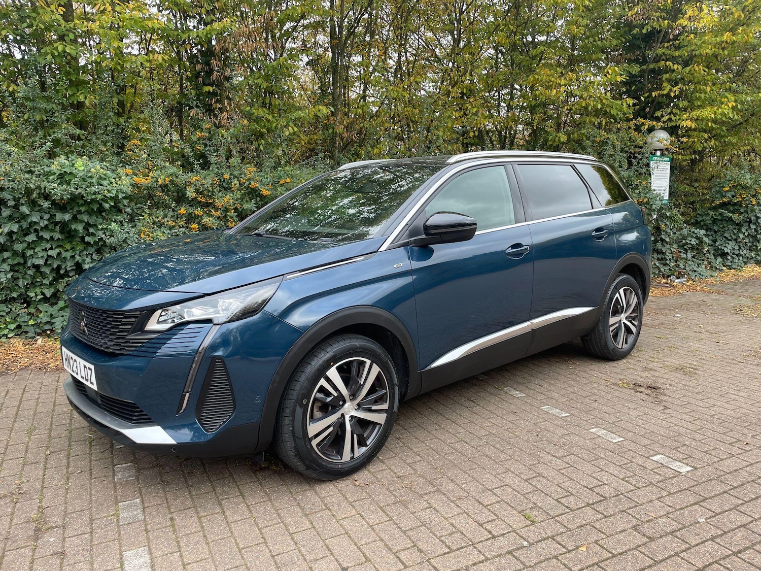 Used Peugeot 5008 2023 for sale - 76456795: Photo 4