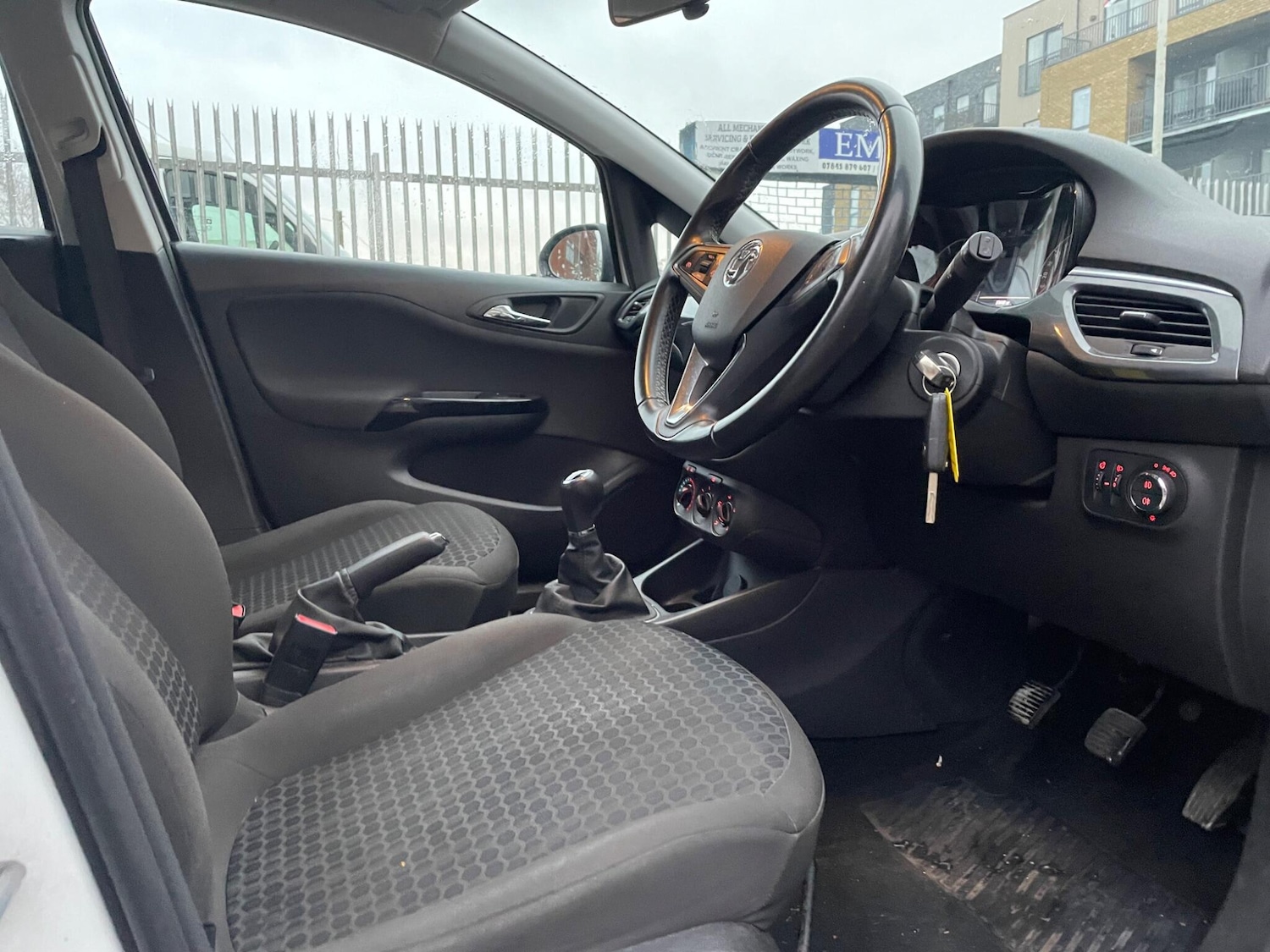 Used Vauxhall Corsa for sale - 76727778: Photo 4