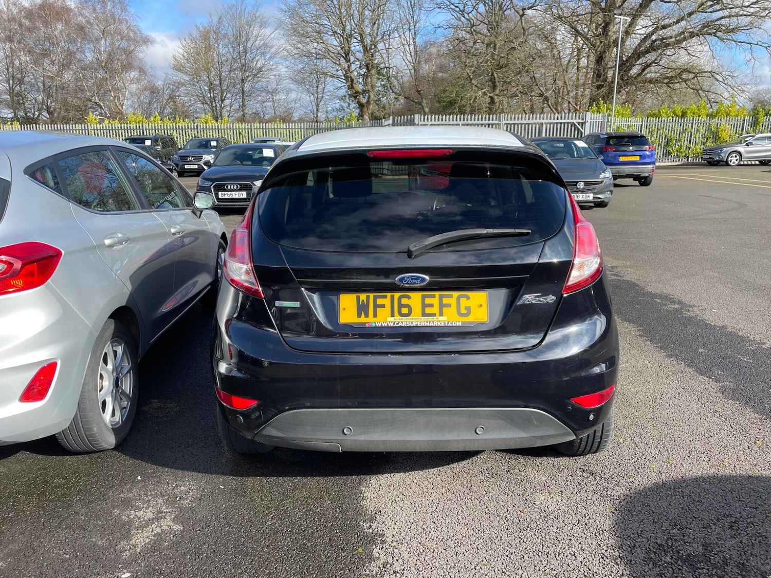 Used Ford Fiesta for sale - 77658127: Photo 2