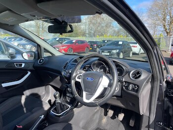 Used Ford Fiesta 2016 for sale - 77658127: Photo