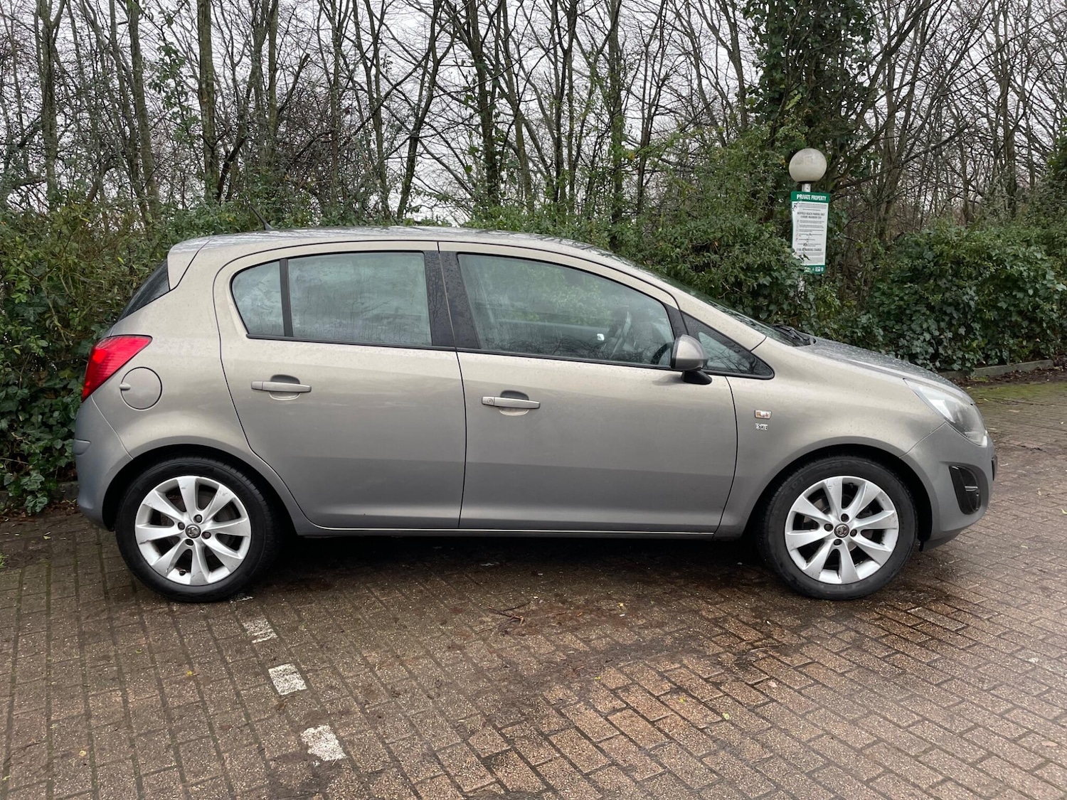 Used Vauxhall Corsa 2014 for sale - 77278901: Photo 2