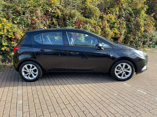 Used Vauxhall Corsa 2017 for sale - 76327341: Photo 2