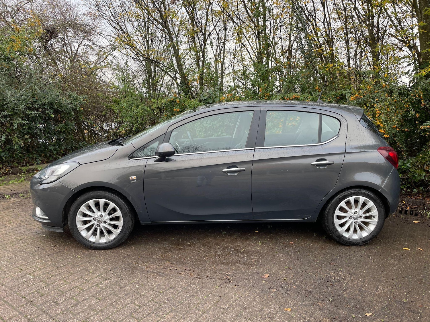 Used Vauxhall Corsa for sale - 76522477: Photo 5