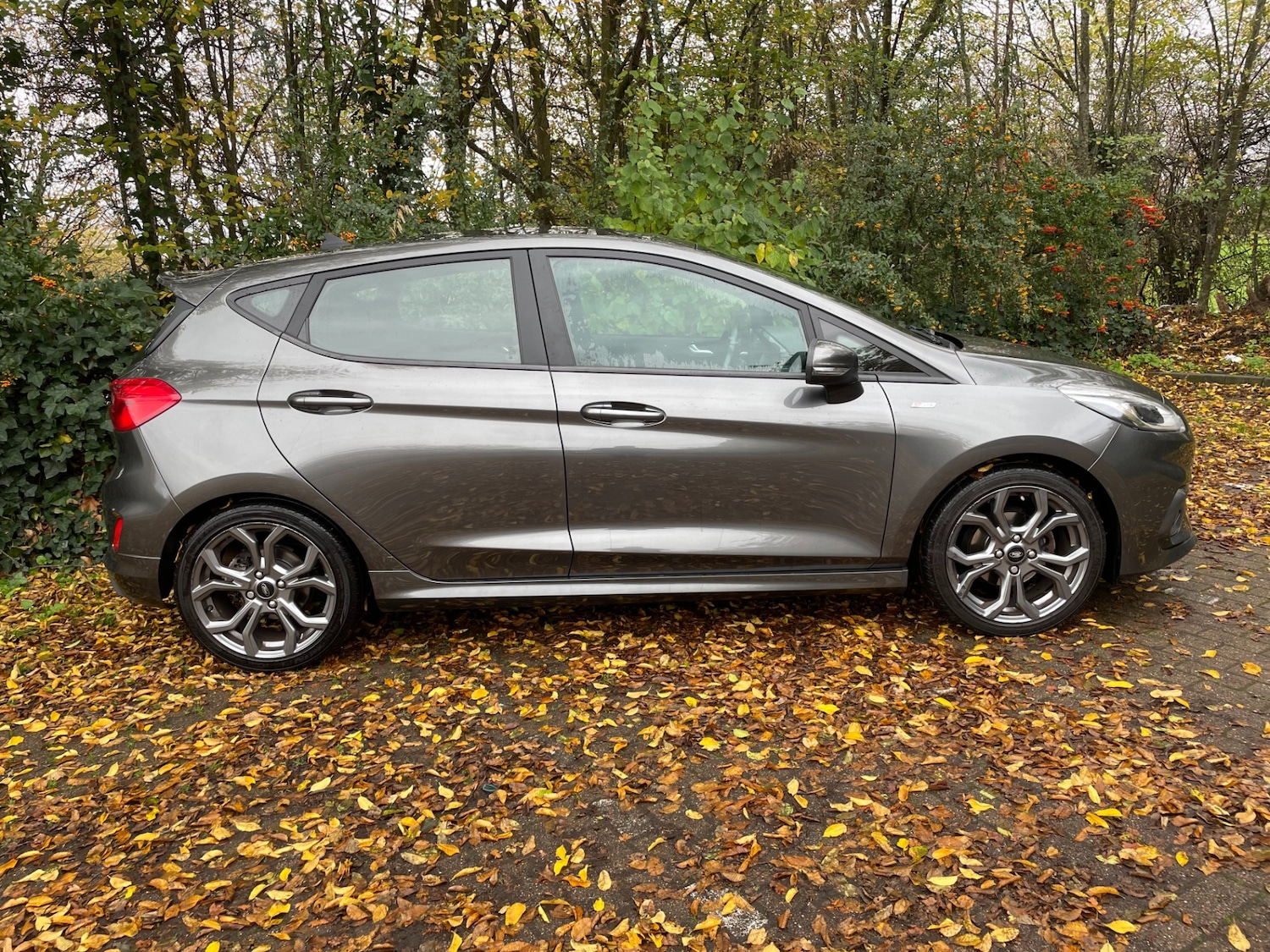 Used Ford Fiesta 2019 for sale - 76490870: Photo 2