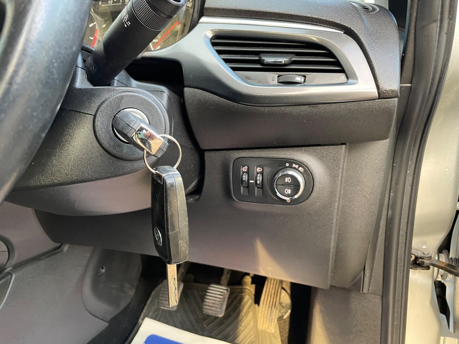 Used Vauxhall Corsa 2017 for sale - 77119904: Photo 17