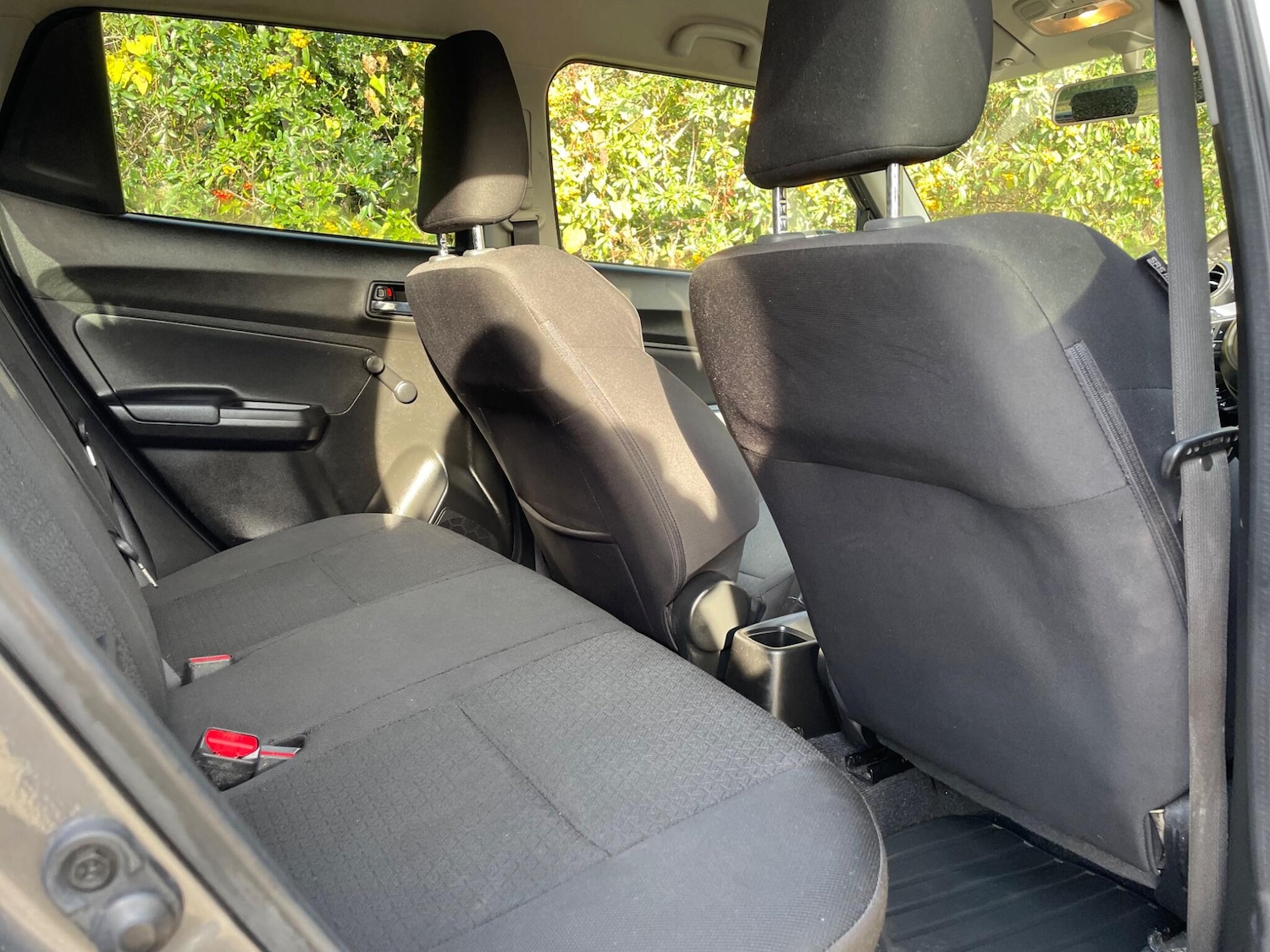 Used Suzuki Swift 2018 for sale - 76823763: Photo 17