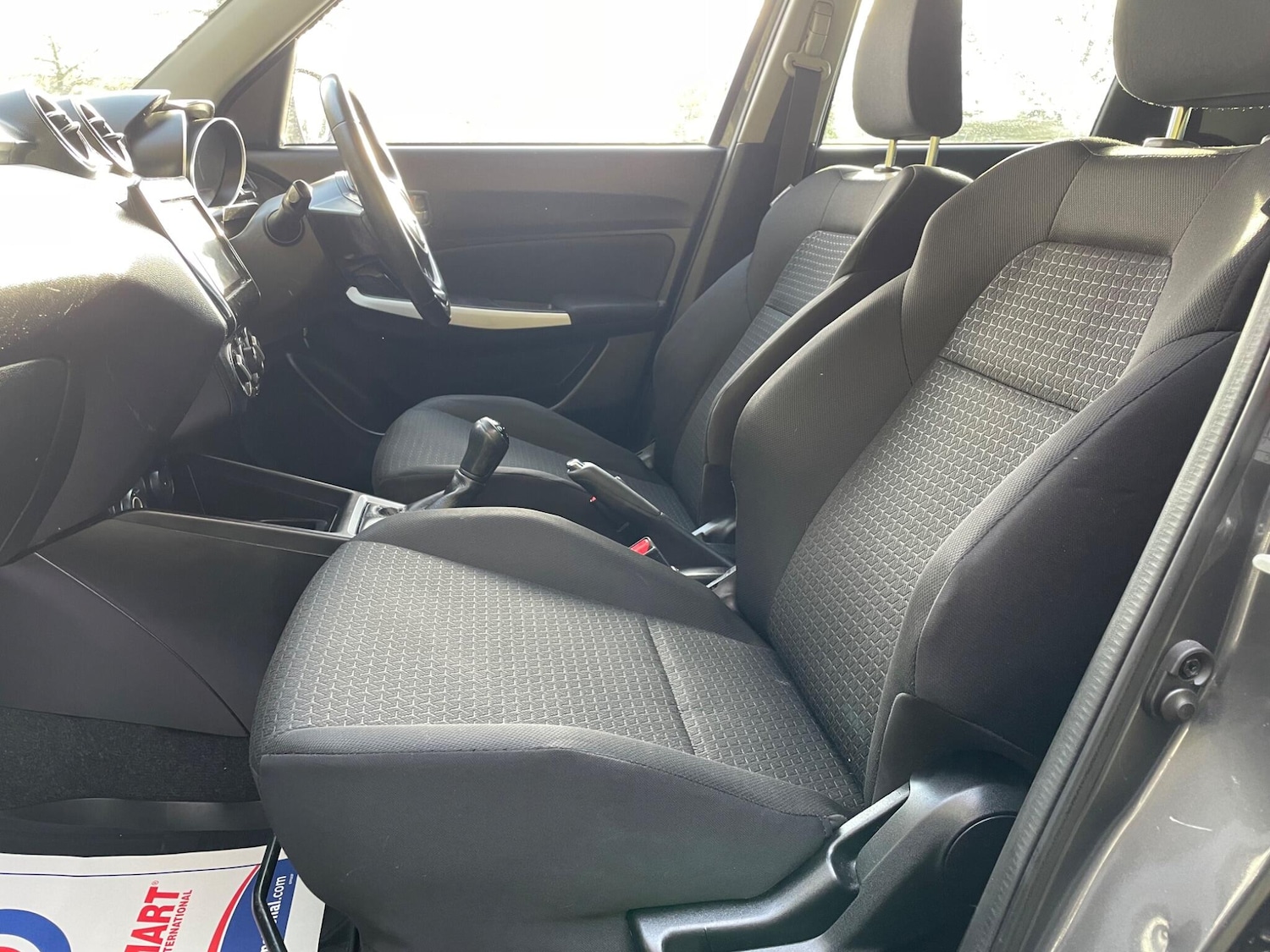 Used Suzuki Swift 2018 for sale - 76823763: Photo 20