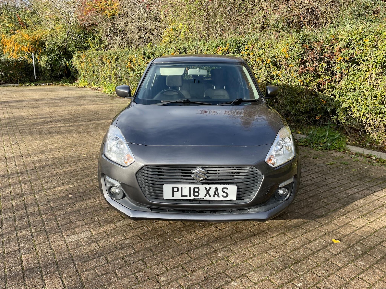 Used Suzuki Swift 2018 for sale - 76823763: Photo 3