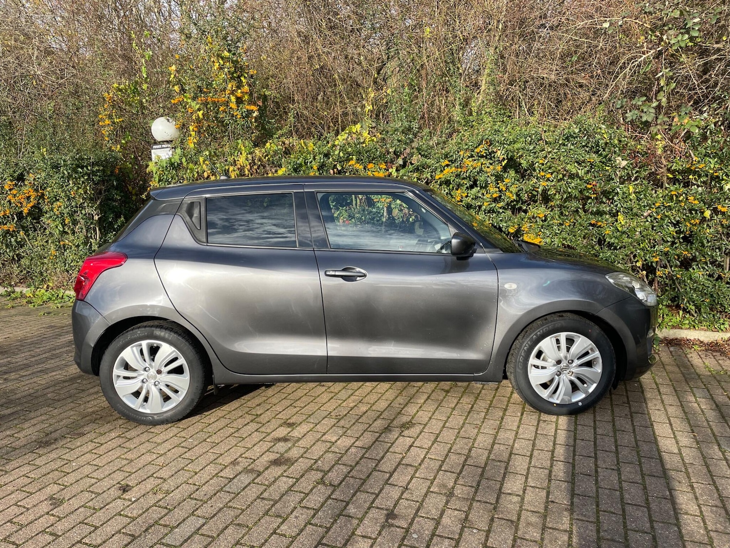 Used Suzuki Swift 2018 for sale - 76823763: Photo 32