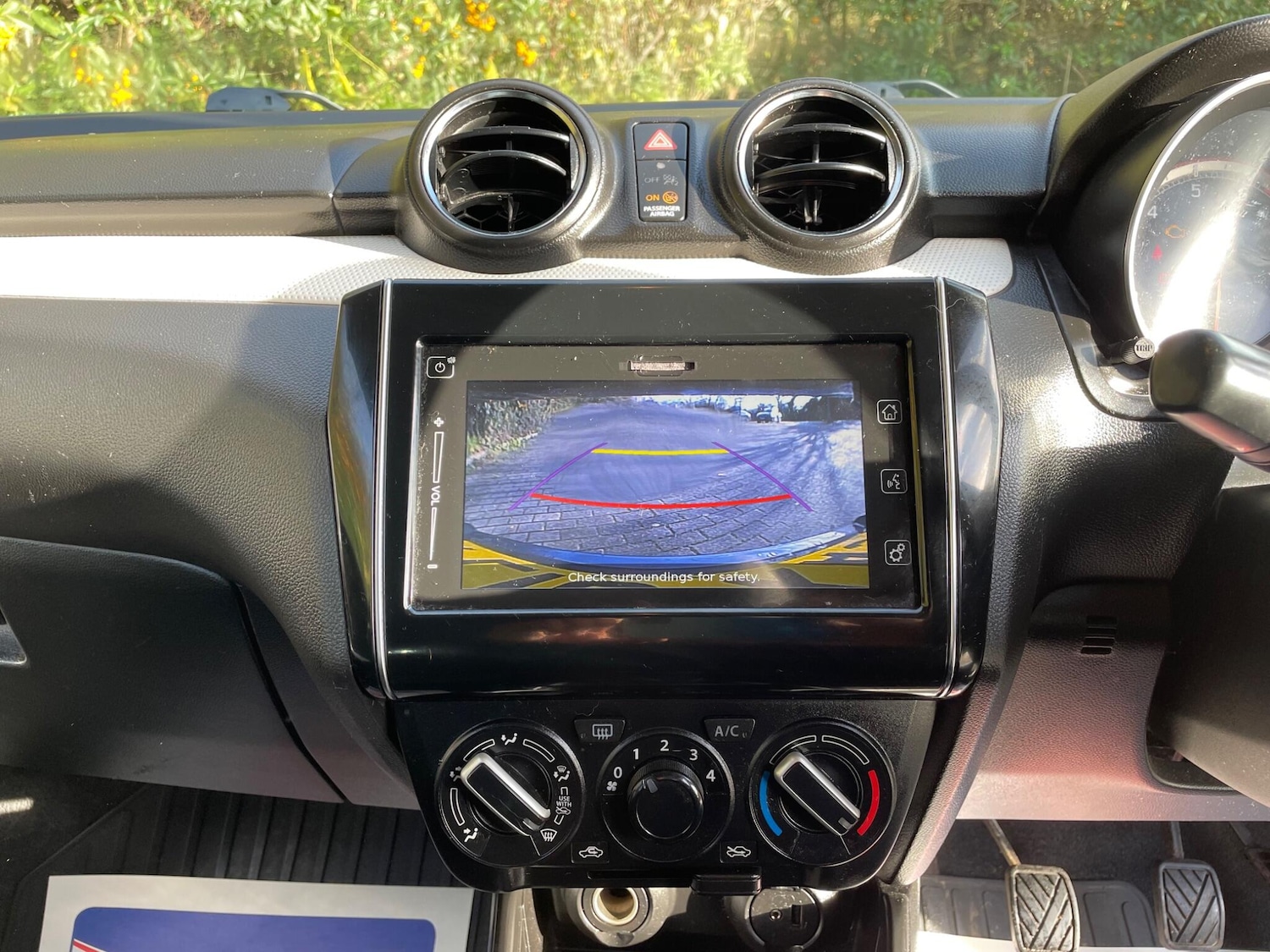 Used Suzuki Swift 2018 for sale - 76823763: Photo 37