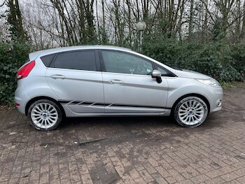 Used Ford Fiesta 2012 for sale - 77238138: Photo