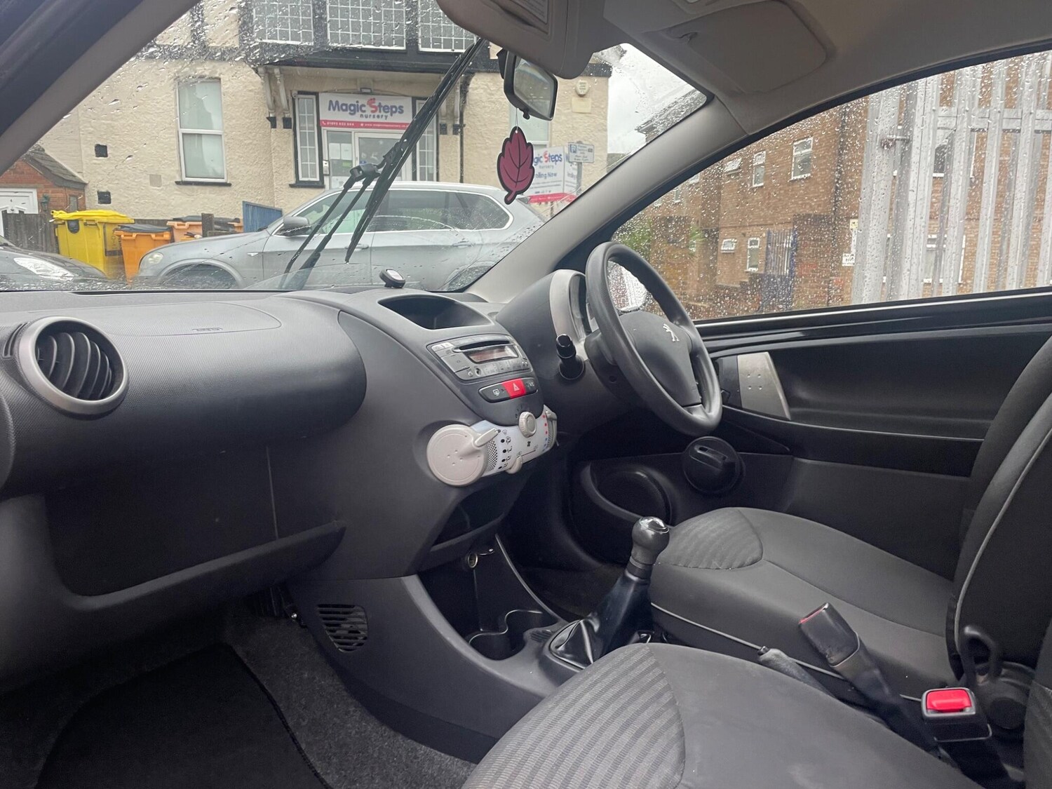 Used Peugeot 107 2012 for sale - 76728721: Photo 11