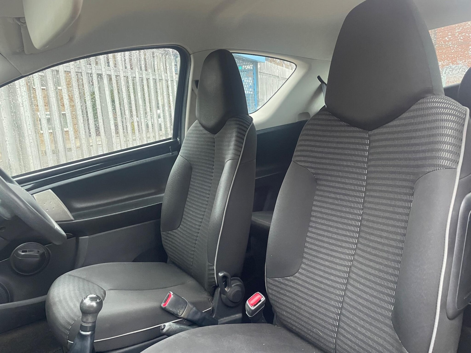 Used Peugeot 107 2012 for sale - 76728721: Photo 12