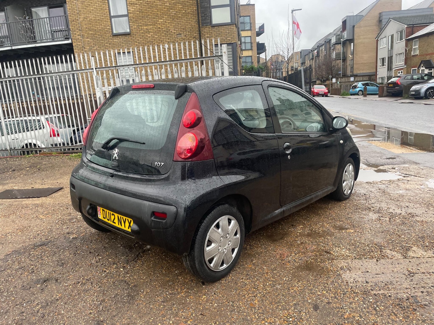 Used Peugeot 107 2012 for sale - 76728721: Photo 4