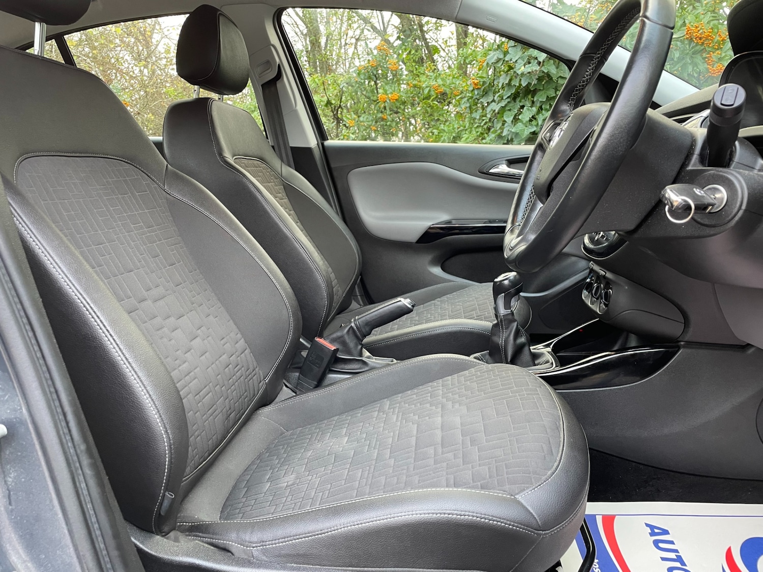 Used Vauxhall Corsa 2015 for sale - 76517635: Photo 14