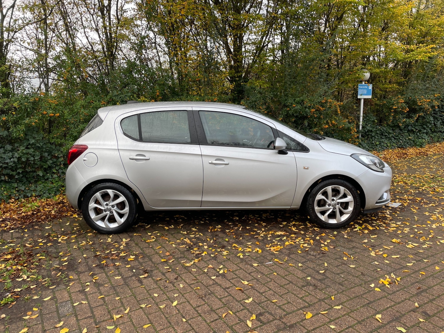 Used Vauxhall Corsa 2016 for sale - 76421817: Photo 2