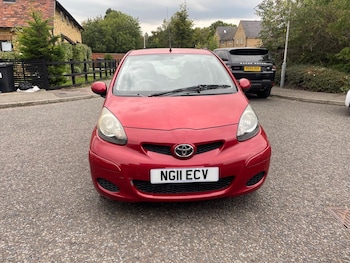 Used Toyota AYGO 2011 for sale - 76073231: Photo