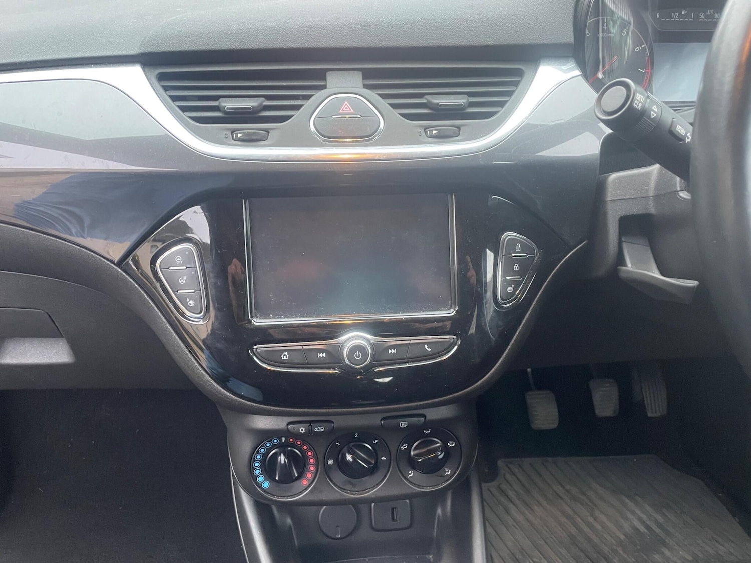 Used Vauxhall Corsa 2016 for sale - 77039716: Photo 3