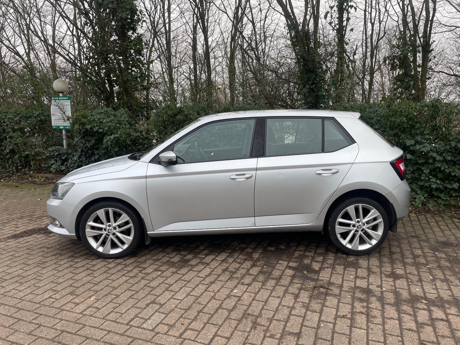 Used Skoda Fabia 2015 for sale - 77799461: Photo 5