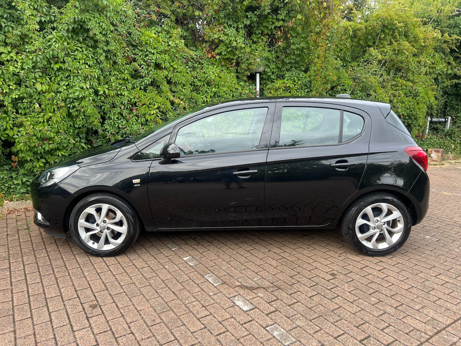 Used Vauxhall Corsa 2017 for sale - 76700929: Photo 8