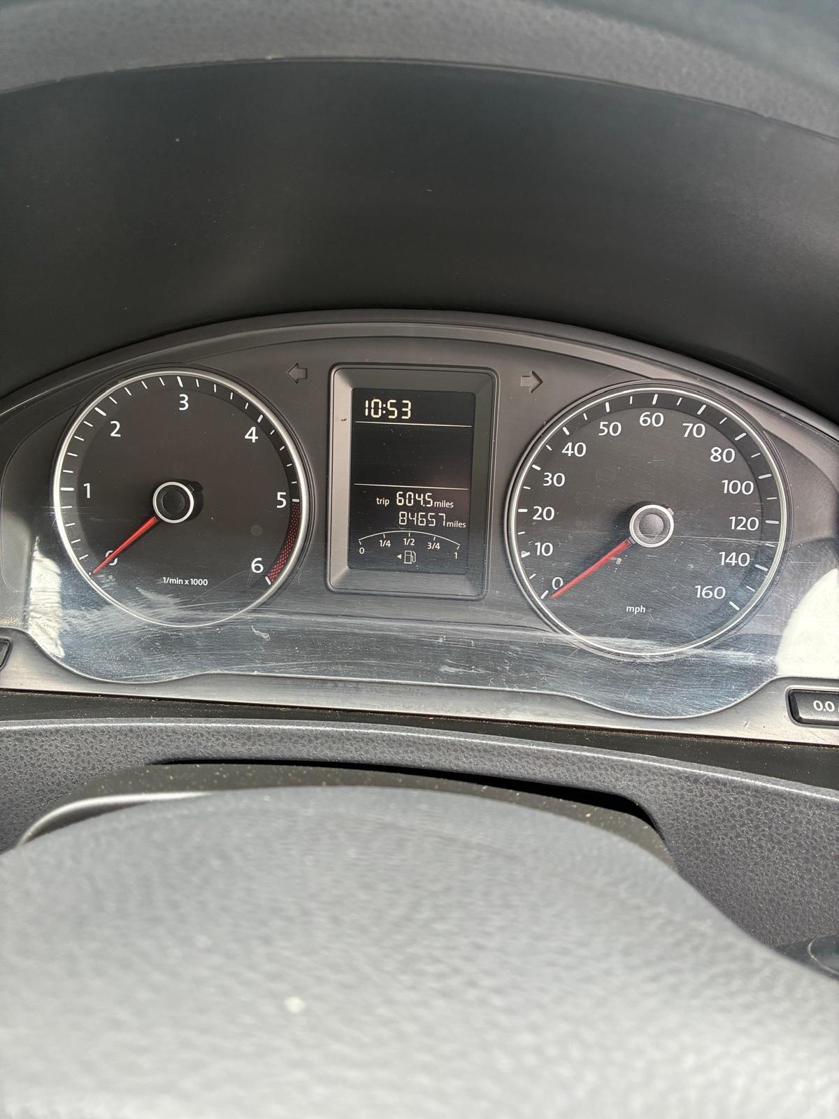 Used Volkswagen Transporter 2010 for sale - 78185556: Photo 2