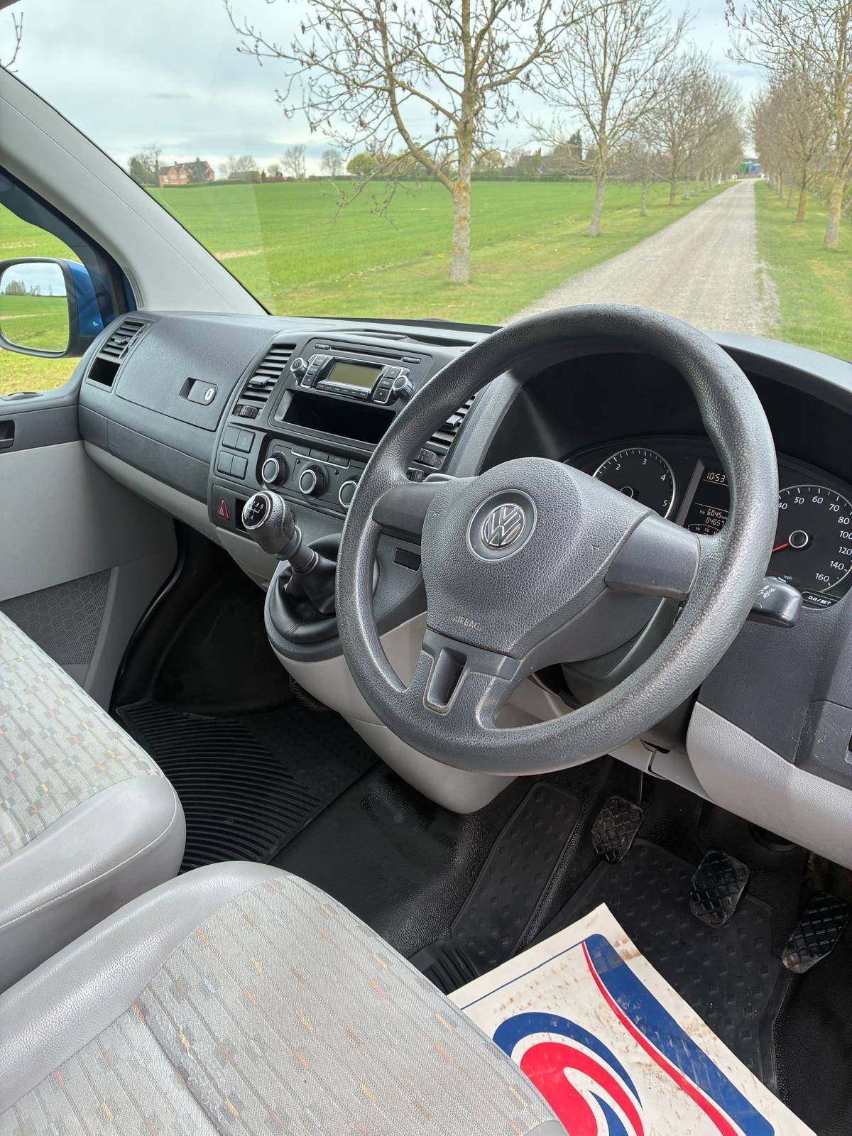 Used Volkswagen Transporter 2010 for sale - 78185556: Photo 5