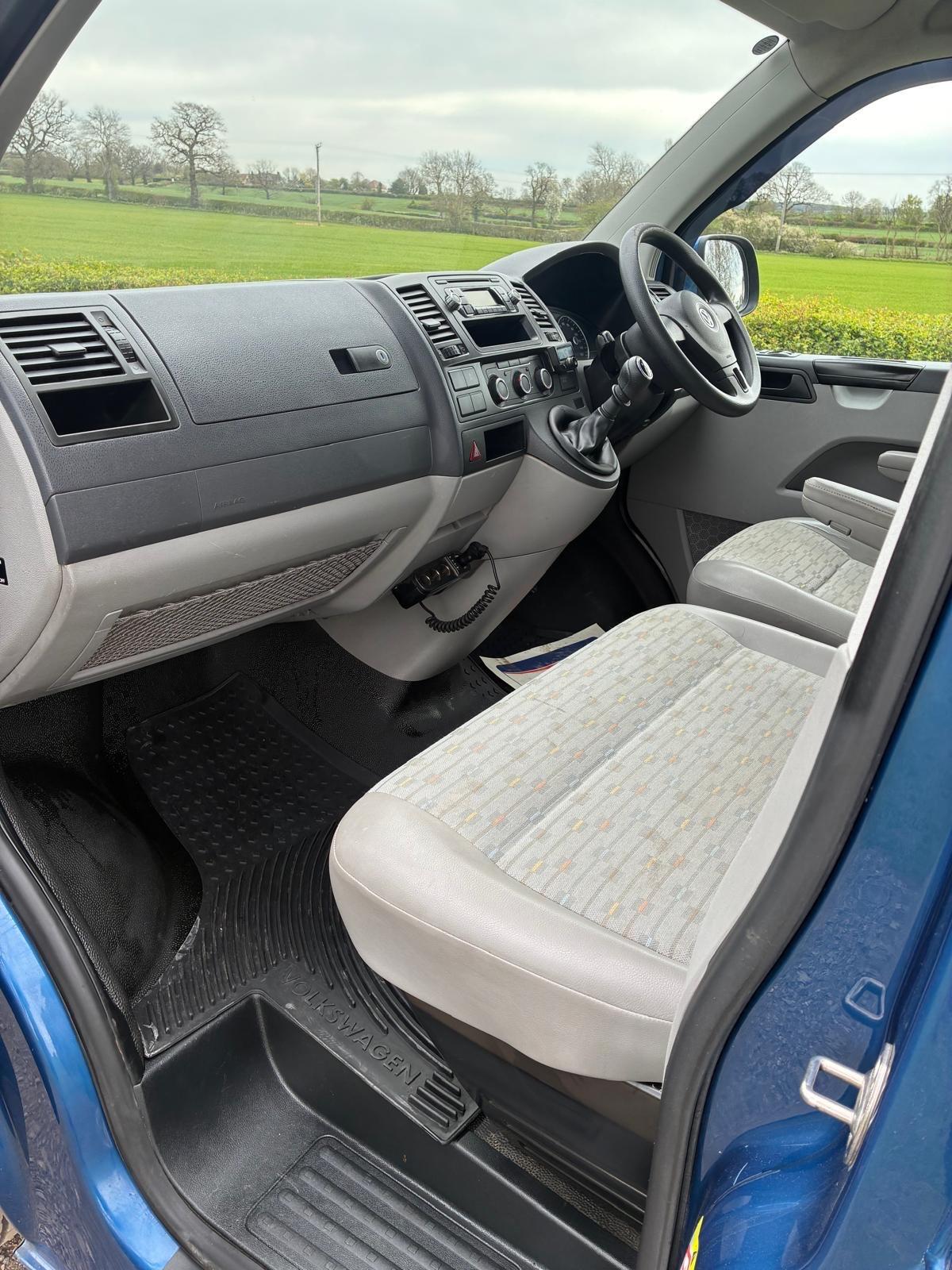 Used Volkswagen Transporter 2010 for sale - 78185556: Photo 8