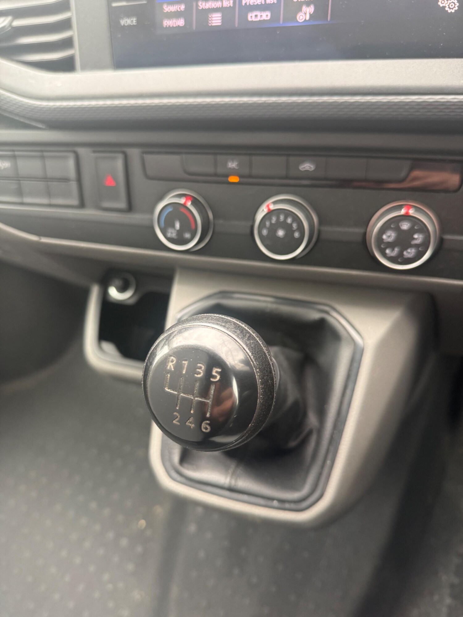 Used Volkswagen Transporter 2020 for sale - 78100840: Photo 9