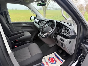 Used Volkswagen Transporter 2021 for sale - 77809155: Photo