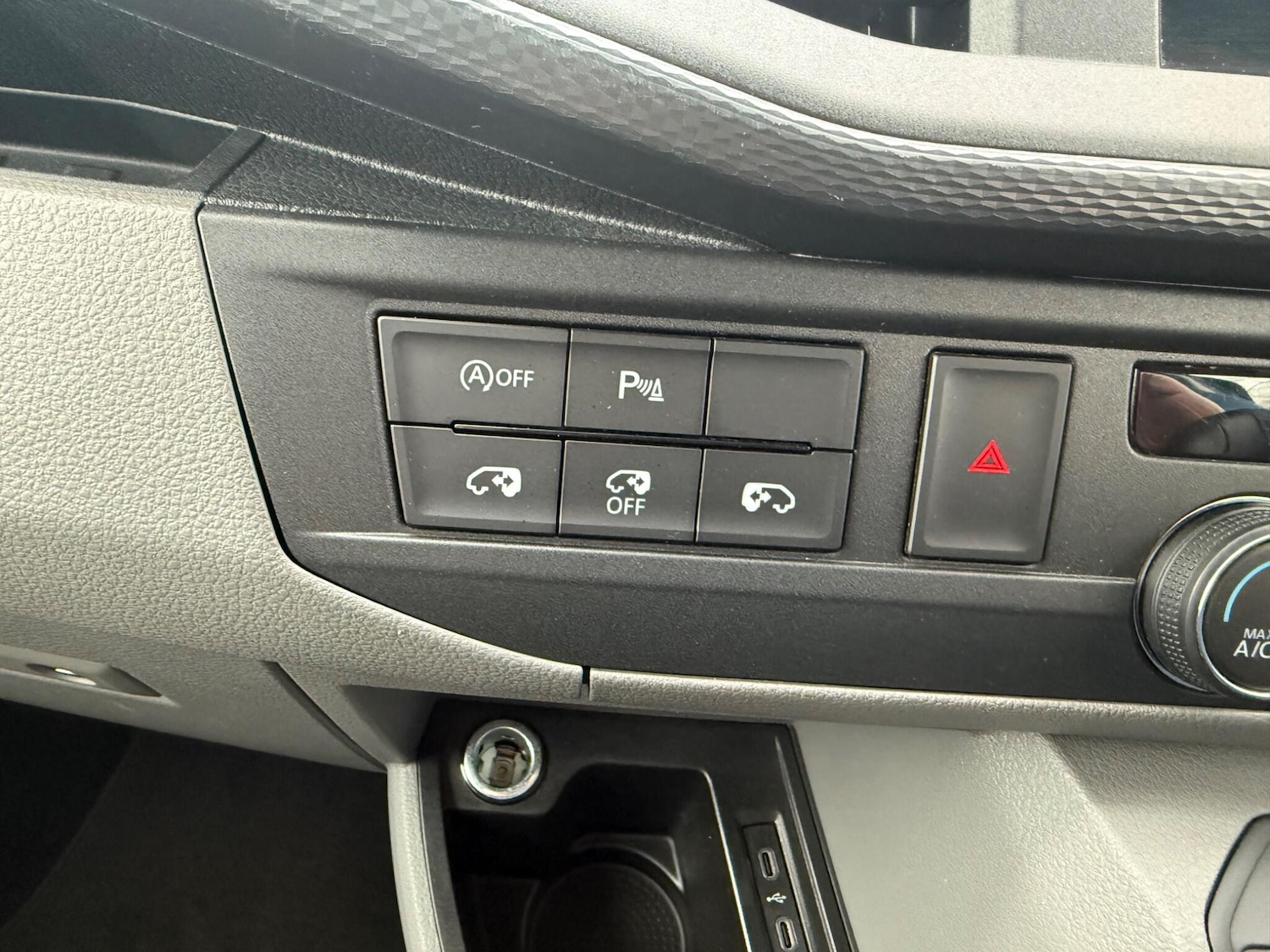 Used Volkswagen Transporter 2021 for sale - 77658756: Photo 9