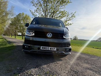 Used Volkswagen Transporter 2015 for sale - 78347221: Photo