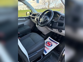 Used Volkswagen Transporter 2024 for sale - 77853615: Photo