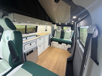 Used Volkswagen Transporter 2021 for sale - 77659145: Photo