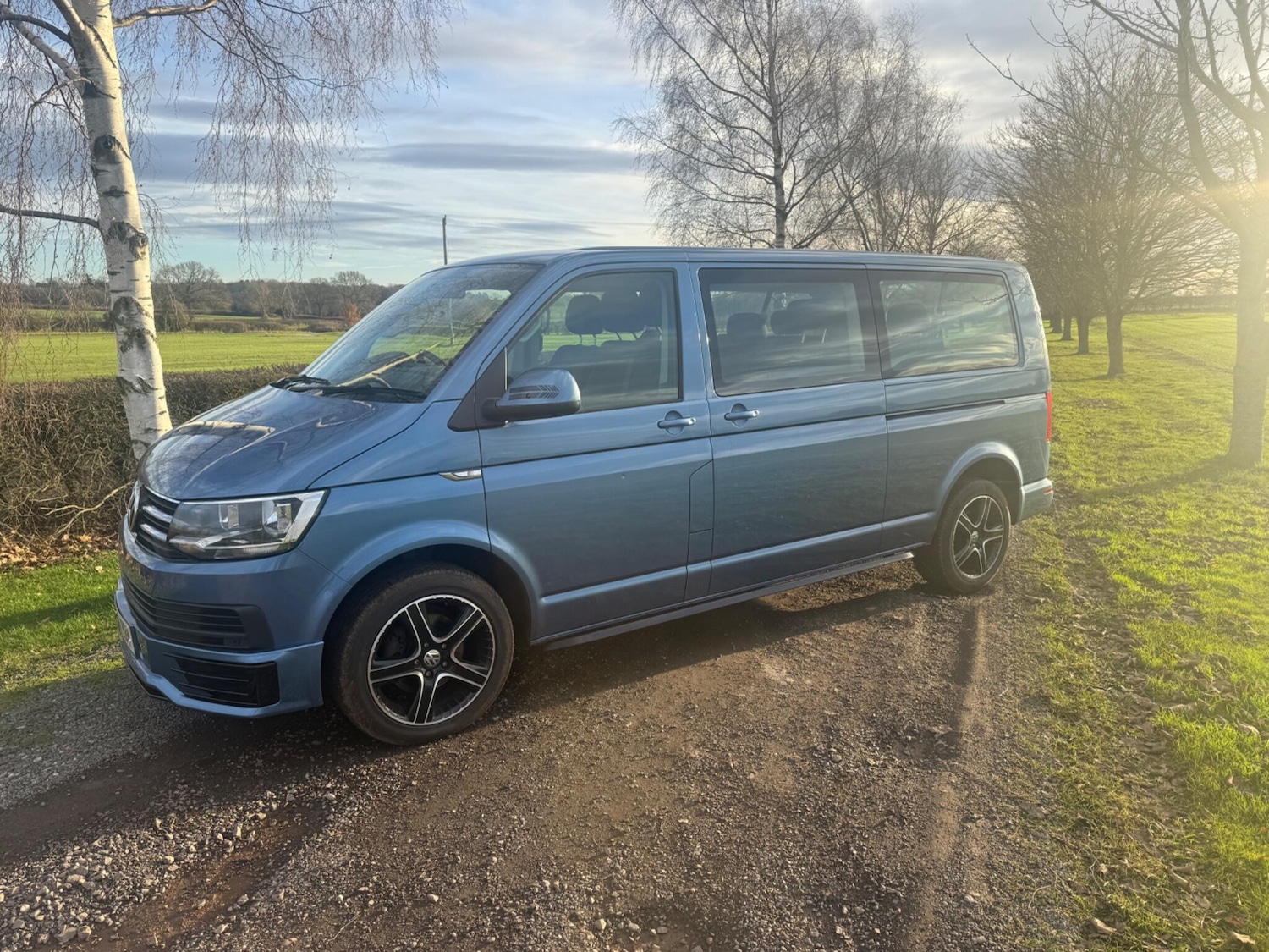 Used Volkswagen Transporter Shuttle for sale - 77658495: Photo 1