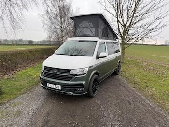 Used Volkswagen Transporter 2020 for sale - 77658984: Photo