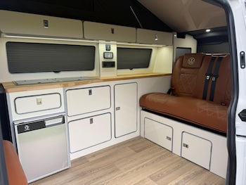 Used Volkswagen Transporter 2020 for sale - 77658984: Photo