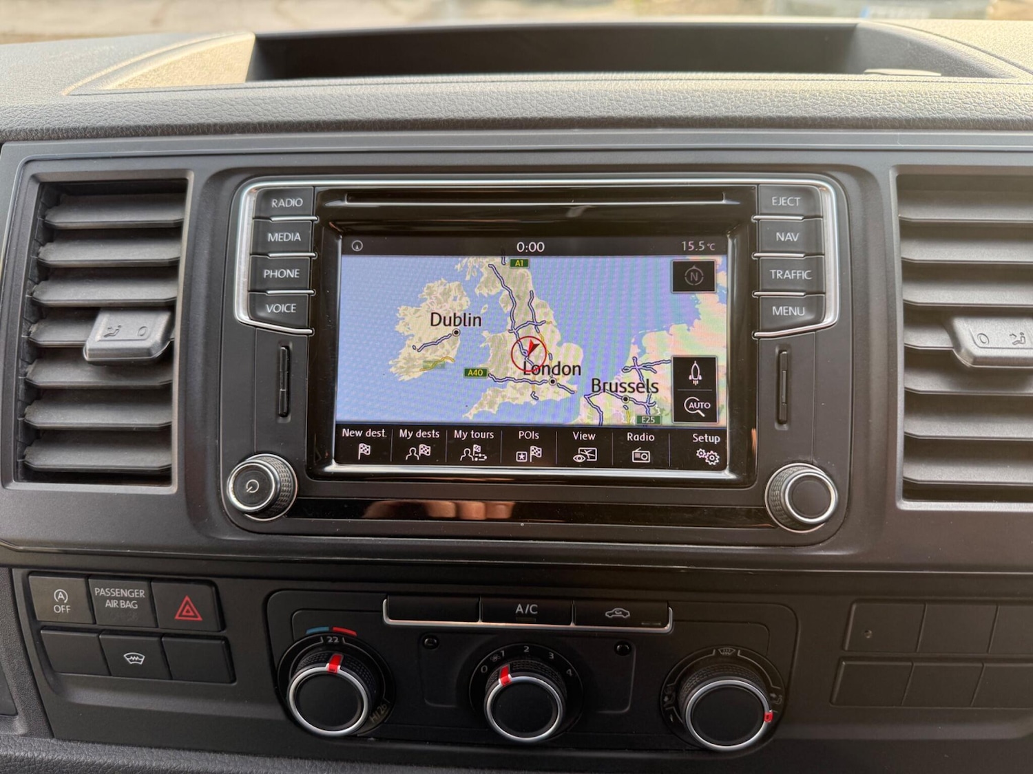 Used Volkswagen Transporter for sale - 77670639: Photo 2