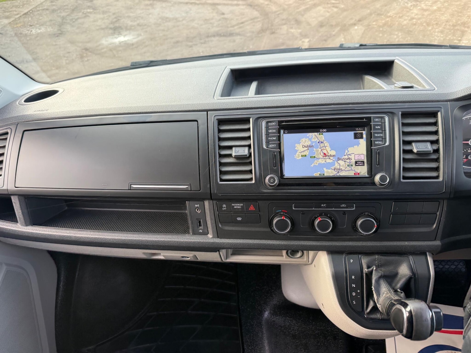 Used Volkswagen Transporter for sale - 77670639: Photo 5