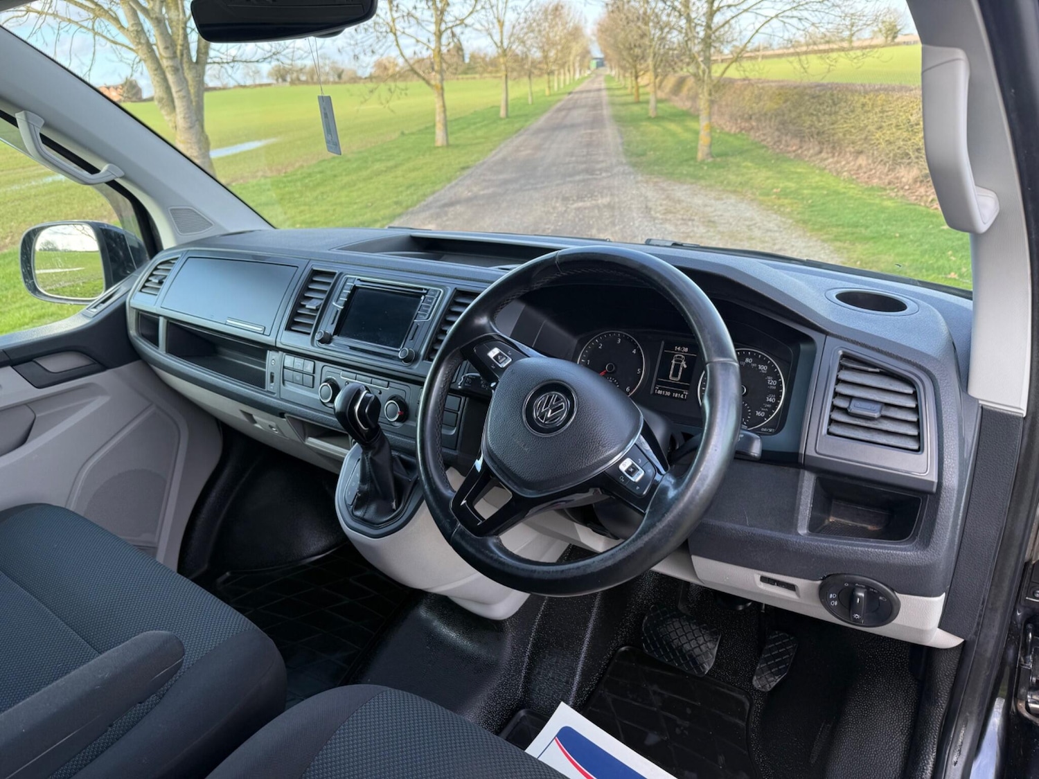 Used Volkswagen Transporter for sale - 77670639: Photo 7